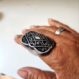 Black and Gray Plastic Statement Ring Size 7